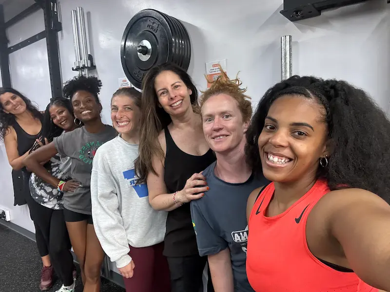 PinPoint Training community group photo in the gym